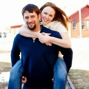 Meet your Posher, Cecelia